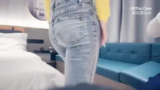 猫咪av站精选视频：标题: 赵总寻欢05-15性感嫩妹 完整版