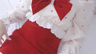 ✨清纯萝莉美少女✨推特天花板级网红白虎女神〖米胡桃〗清纯小碎花裙子+我的盐甜系女友+诱人的性感内衣 - 1080P超清画质展示图