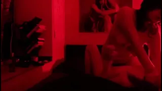 正在播放：女女性爱 (猫咪av站频道)