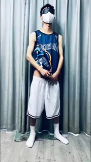 白袜鲜肉 完整无删减版在线看