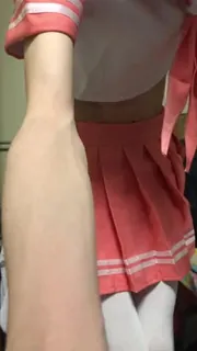 猫咪av站精选视频：制服大屌伪娘 完整版