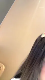 猫咪av站精选视频：#直播 #萝莉 #露出 #jk小萝莉露脸 jk 小皮鞋 萝莉 从高铁厕所，火锅店，SPA店，酒店，露出 完整版