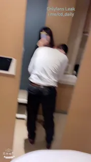 91视频官方收录：爆操伪娘’