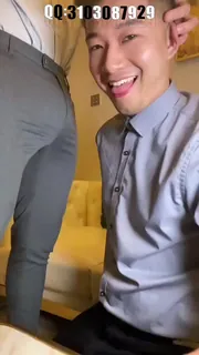 91视频官方收录：男上司被调教