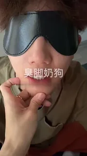 臭脚奶狗口技很不错 叫的也很骚 优质原创视频在线直达