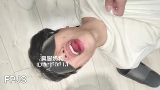 白白嫩嫩的小狗  口交功夫一流 - 高清在线观看