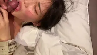 口爆骚货小女友1 完整无删减版在线看