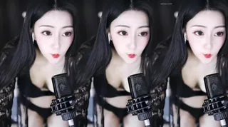 正在播放：星也 土豪高价骚舞大尺度_ (猫咪av站频道)