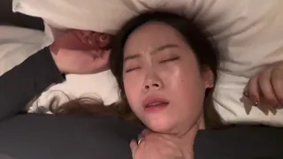 漂亮黑丝少妇吃鸡啪啪 身材真好 看着我 开房跟中年上司偷情 皮肤白皙 主动脱裤子舔鸡吧 被无套输出 表情舒坦 - 高清在线观看