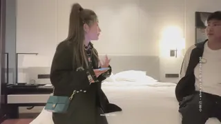 正在播放：极品外围女神，舌吻啪啪，临别相拥，收藏必备 (猫咪av站频道)