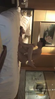 91社区热议作品：【AI高清2K修复】【文轩探花】极品车模，大长腿美乳 实拍