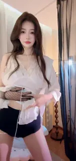 抖音迷人的张奶奶抖音   直播骚舞 - 实时更新的高清猫咪av站资源