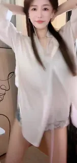 猫咪av站题材必看：直播骚舞抖 音迷 人的张奶奶 封面图