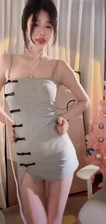 猫咪av站栏目：美丽的张奶奶 直播骚舞 精彩封面