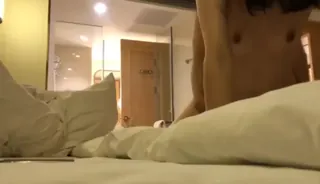 猫咪av站栏目：毛很旺盛的极品人妻和老公酒店啪啪视频流出 淫语不断表情销魂 足交口交样样精通 精彩封面