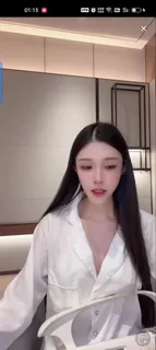 查看 抖音  唐菁菁   直播骚舞 的详细介绍与播放