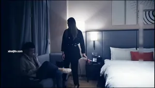 对白精彩铁哥们一人一个网约2位漂亮气质外围模特第二个美女服务真心到位很爽体格好草的太生猛妹子嗷嗷叫 - 高清在线观看