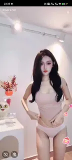 穿着性感美女主播火热骚舞 - 极具视觉冲击力的猫咪av站内容