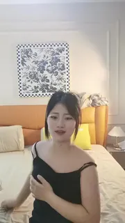 【#可可西】几个小年轻把妹子带去宾馆轮流干！超级嫩！~ 完整无删减版在线看