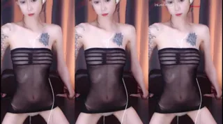 91视频推荐：C  苏曼   土豪千元群定制骚舞_ 手机在线播放