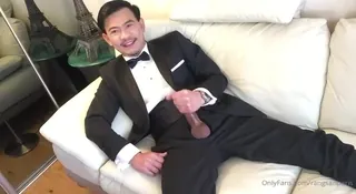 西装大叔自撸鸡巴 最新更新资源合集