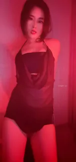 【猫咪av站】晓颖直播  骚舞_ 现场高清截图