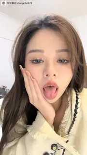 正在播放：#小妲己|#财神爷的心尖宝贝 ，酒吧女神~全裸热舞~沐浴道具自慰 02 (猫咪av站频道)