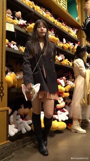 #偷拍漫展 偷拍 抄底 coser 超近距离偷拍可爱内内07 - 实时更新的高清猫咪av站资源