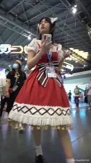 #偷拍漫展 偷拍 抄底 coser 超近距离偷拍可爱内内03 - 1080P超清画质展示图