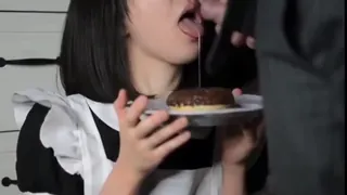 91社区热议作品：乖巧的吃精女仆完整版在内部群 编号 20230275进内部群方法看置顶帖 实拍