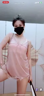 【猫咪av站】开播跳舞的大姐姐 现场高清截图