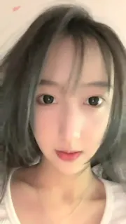 猫咪av站栏目：校花女神泡泡咕(困困飽飽)  強勢回歸直播福利 精彩封面