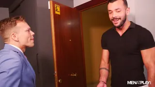 查看 爆操西装高管 的详细介绍与播放