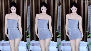 正在播放：蓝衣美女主播 (猫咪av站频道)