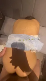 91视频官方收录：后入蓝衣女孩