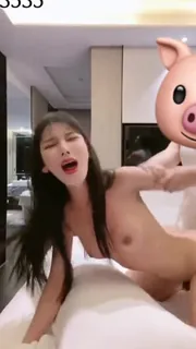 后入爆插骚逼伪娘 优质原创视频在线直达