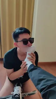 小黑柴+_02 - 极具视觉冲击力的猫咪av站内容