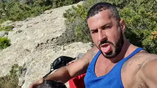 户外口爆胡子骚男 手机浏览器流畅观看预览