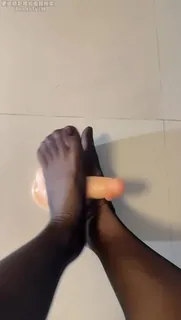 性感学姐黑丝足交 - 极具视觉冲击力的猫咪av站内容