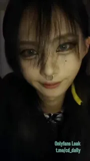 这个眼神可以迷死我一万遍01 - 1080P超清画质展示图