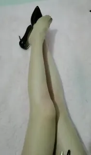 91视频官方收录：御姐美腿高跟鞋诱惑