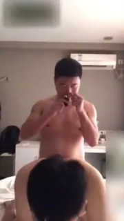 叔叔猛吸rush，持续干我的骚逼01 - 1080P超清画质展示图