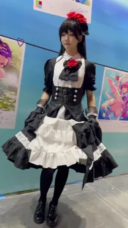 91社区热议作品：偷拍漫展 coser 抄底 偷拍烟绯 狂三 初音未来 天空龙 刻晴 实拍