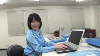 91社区热议作品：蓝衣OL美女 实拍