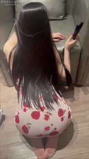 【猫咪av站】可爱的美臀女友 现场高清截图