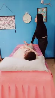 自拍偷拍 按摩少妇 - 1080P超清画质展示图