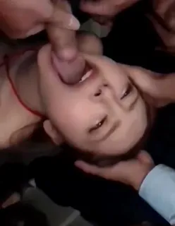 性感美女口爆吞精 - 极具视觉冲击力的猫咪av站内容