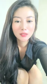 猫咪av站高分作品推荐：黄播车模小姐姐群更新_