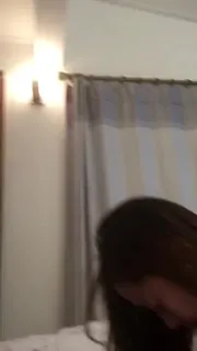 难得孩子们都不在，来不及进房客厅就干了 最新更新资源合集