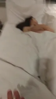 【猫咪av站】酒店约炮舔阴插入 现场高清截图